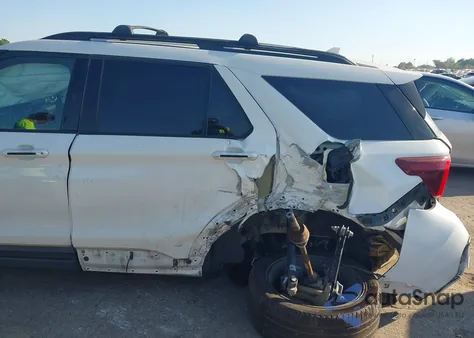 2021 Ford Explorer St z USA, uszkodzony, nr VIN 1FM5K8GC4MGB33366